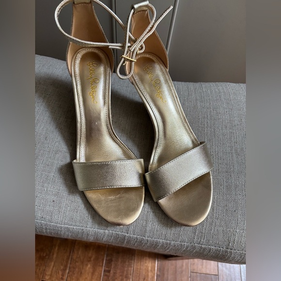 Lilly Pulitzer Bridgette Gold Metallic Wedge sz 8.5 - Picture 2 of 11